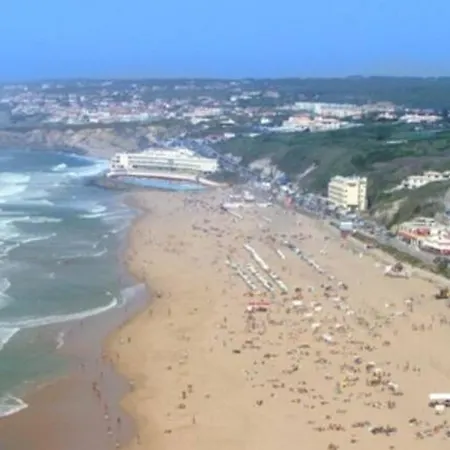 Holiday Travessa Das Dalias *